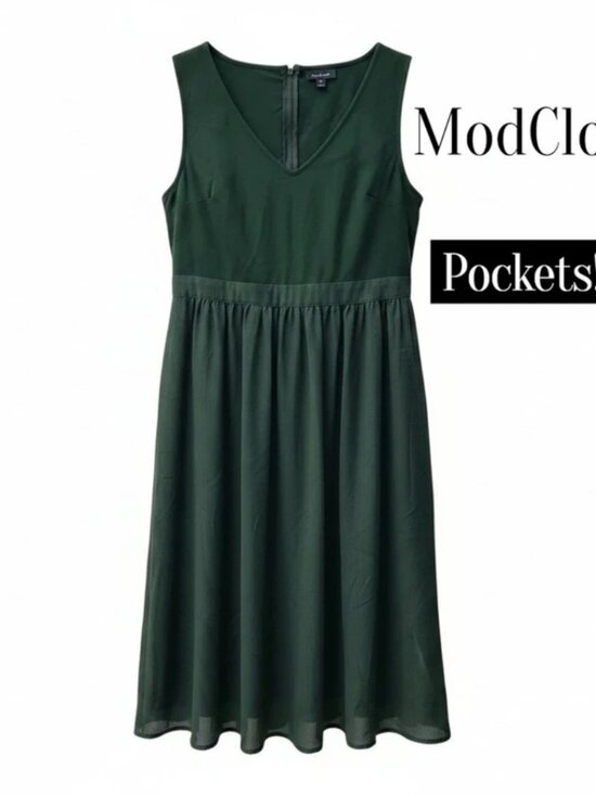 Modcloth Dresses & Skirts - ModCloth Green Sleeveless Dress with Pockets, Sz. XL